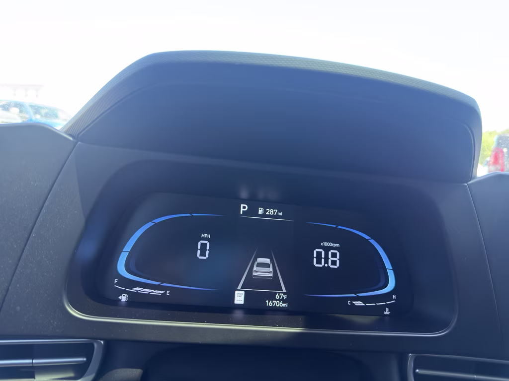 2025 Serenity White Hyundai Elantra SE FWD Sedan