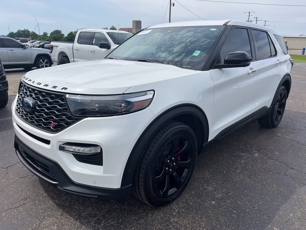 2021 Star White Metallic Tri-Coat Ford Explorer ST 4X4 SUV