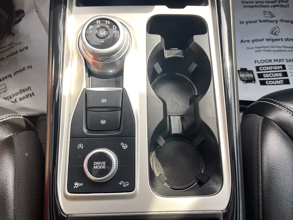 2021 Star White Metallic Tri-Coat Ford Explorer ST 4X4 SUV