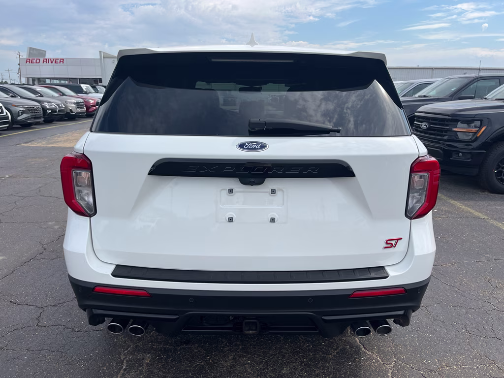 2021 Star White Metallic Tri-Coat Ford Explorer ST 4X4 SUV