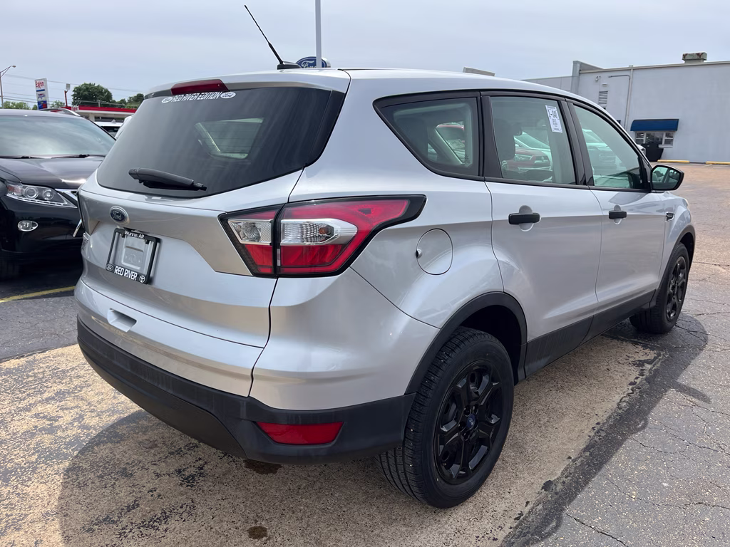 2017 Ingot Silver Metallic Ford Escape S FWD SUV