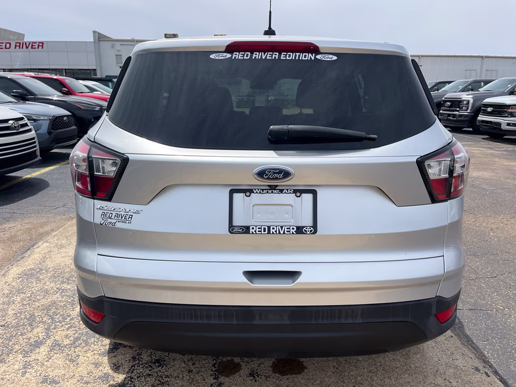 2017 Ingot Silver Metallic Ford Escape S FWD SUV