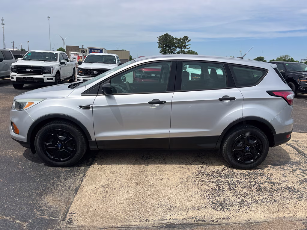 2017 Ingot Silver Metallic Ford Escape S FWD SUV