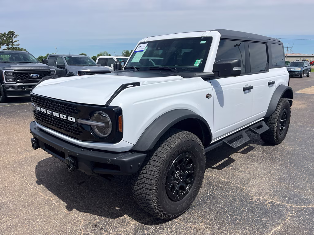 2024 Oxford White Ford Bronco Wildtrak 4X4 SUV
