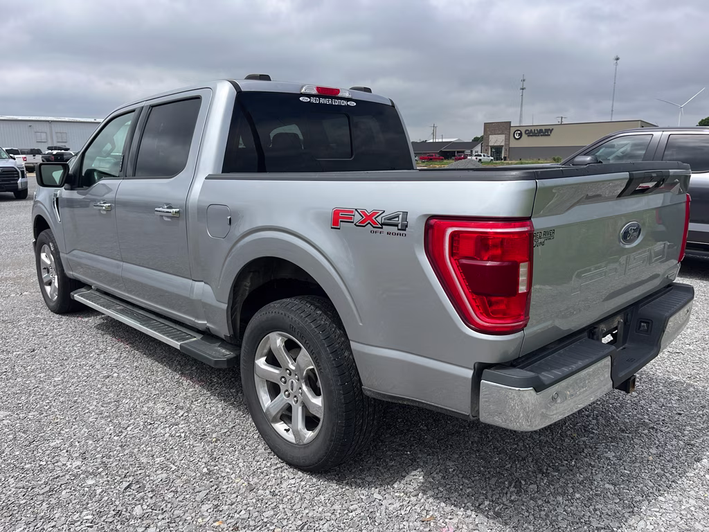 2022 Iconic Silver Metallic Ford F-150 XLT 4X4 Truck