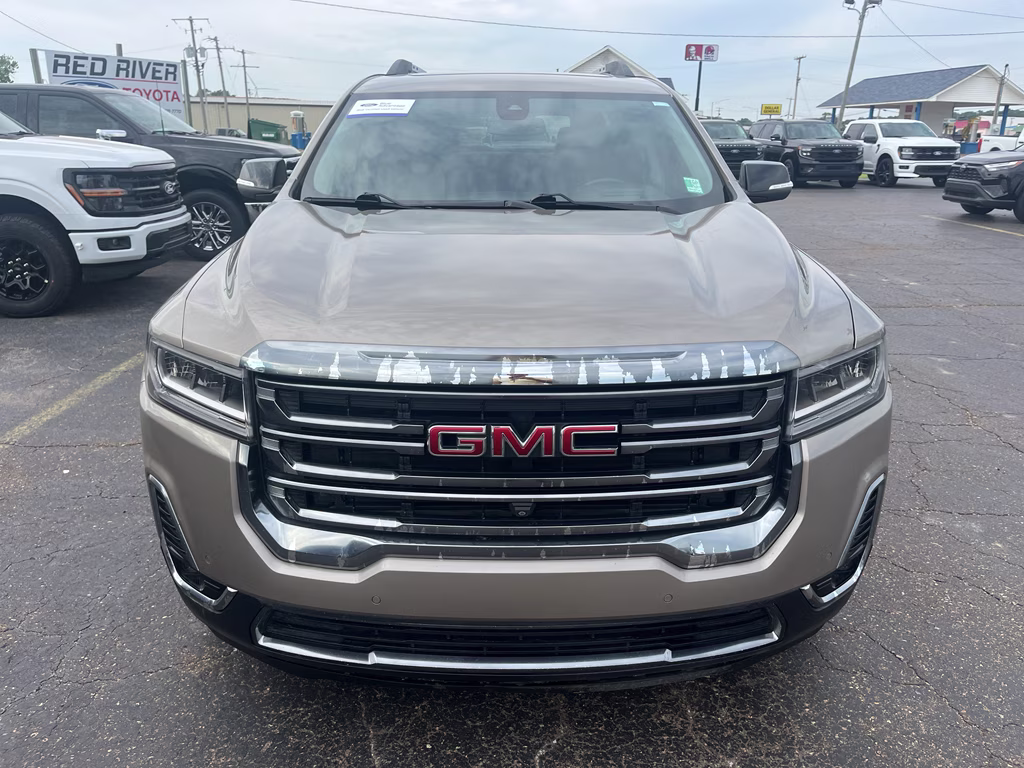 2022 Light Stone Metallic GMC Acadia AT4 AWD SUV