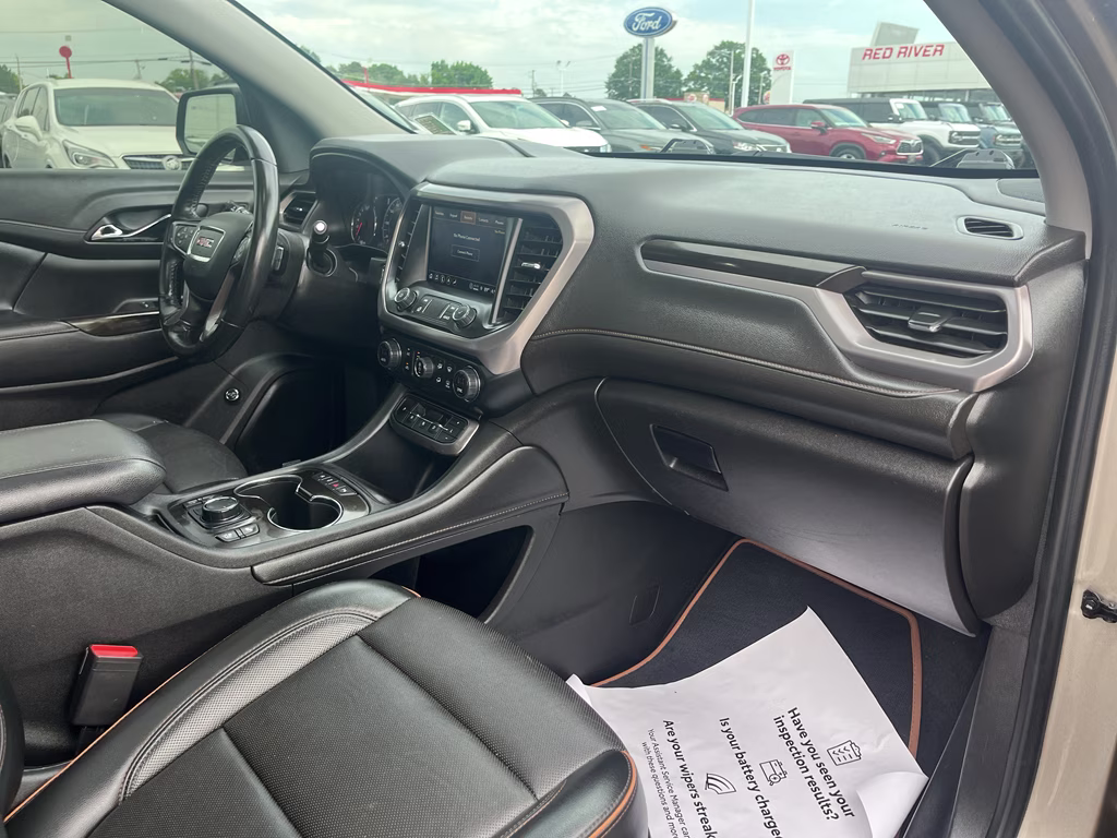 2022 Light Stone Metallic GMC Acadia AT4 AWD SUV