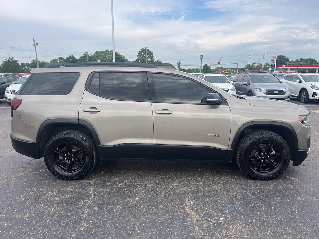 2022 Light Stone Metallic GMC Acadia AT4 AWD SUV