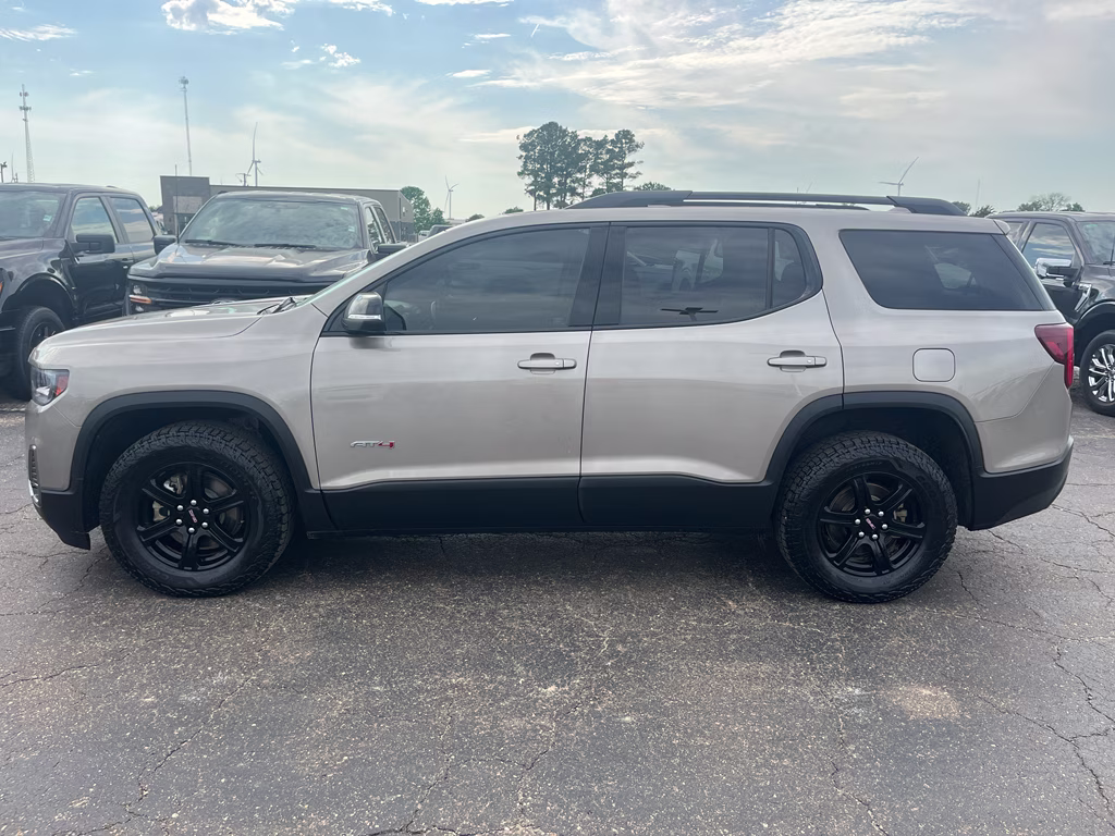2022 Light Stone Metallic GMC Acadia AT4 AWD SUV