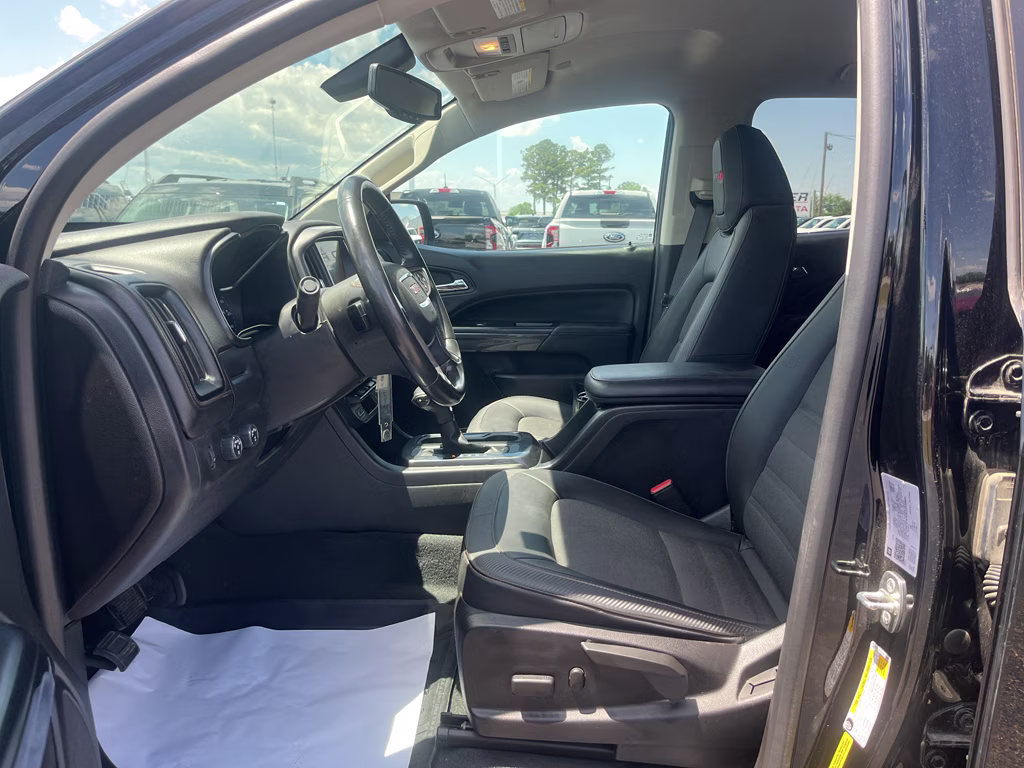 2021 Onyx Black GMC Canyon 4WD AT4 w/Cloth 4X4 Truck