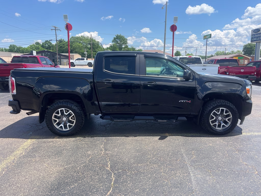 2021 Onyx Black GMC Canyon 4WD AT4 w/Cloth 4X4 Truck