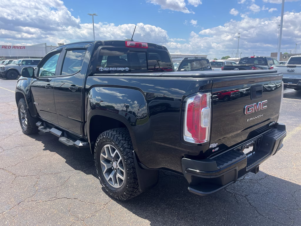 2021 Onyx Black GMC Canyon 4WD AT4 w/Cloth 4X4 Truck