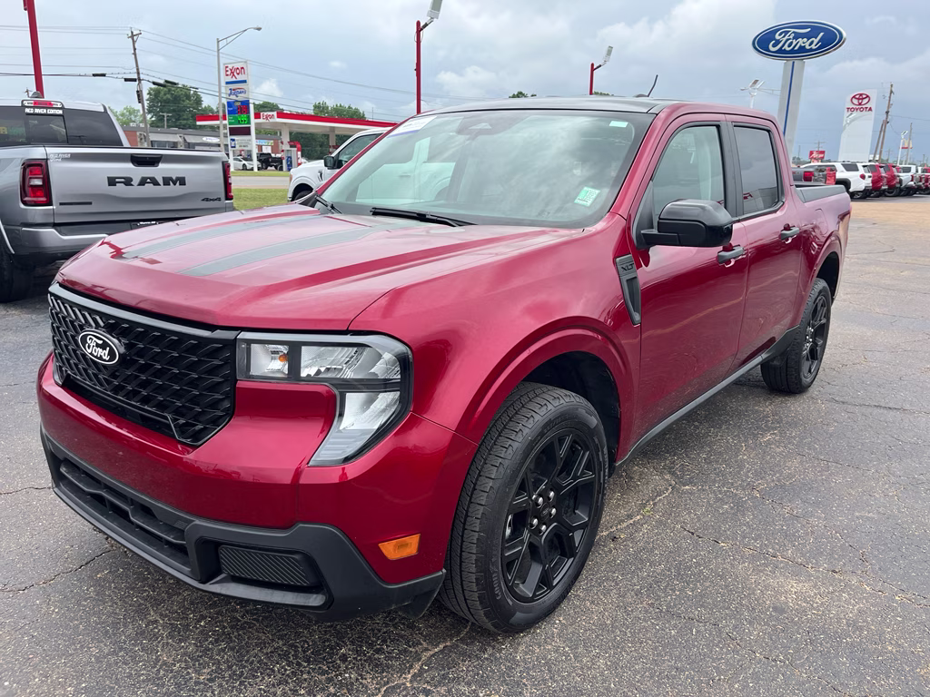 2025 Ruby Red Metallic Tinted Clearcoat Ford Maverick XLT AWD Truck