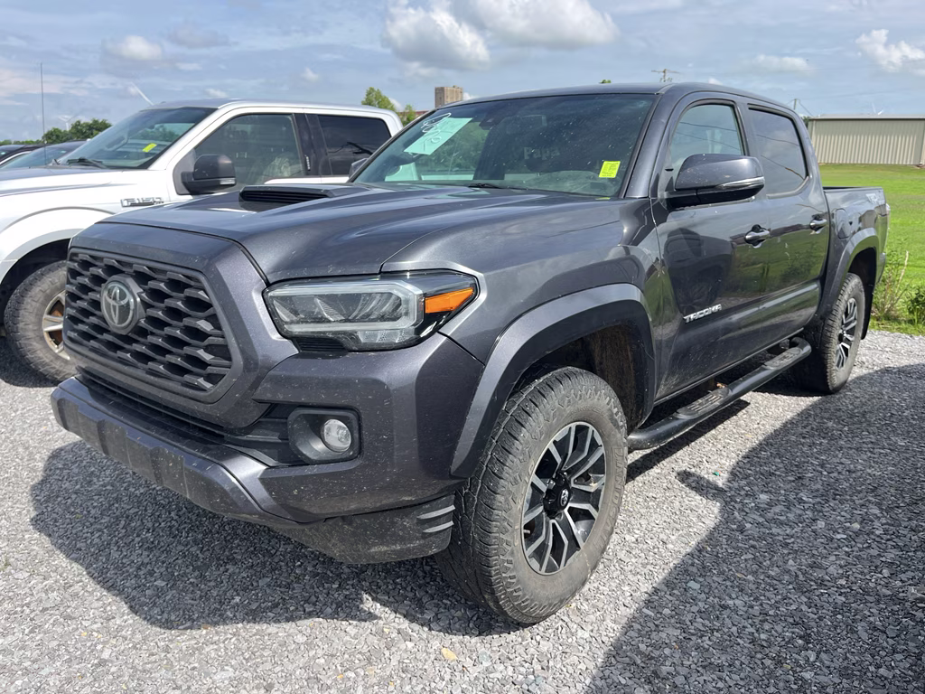 2022 Magnetic Gray Metallic Toyota Tacoma TRD Sport 4X4 Truck