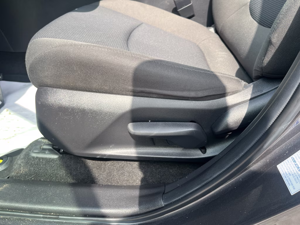 2022 Magnetic Gray Metallic Toyota RAV4 Hybrid LE AWD SUV