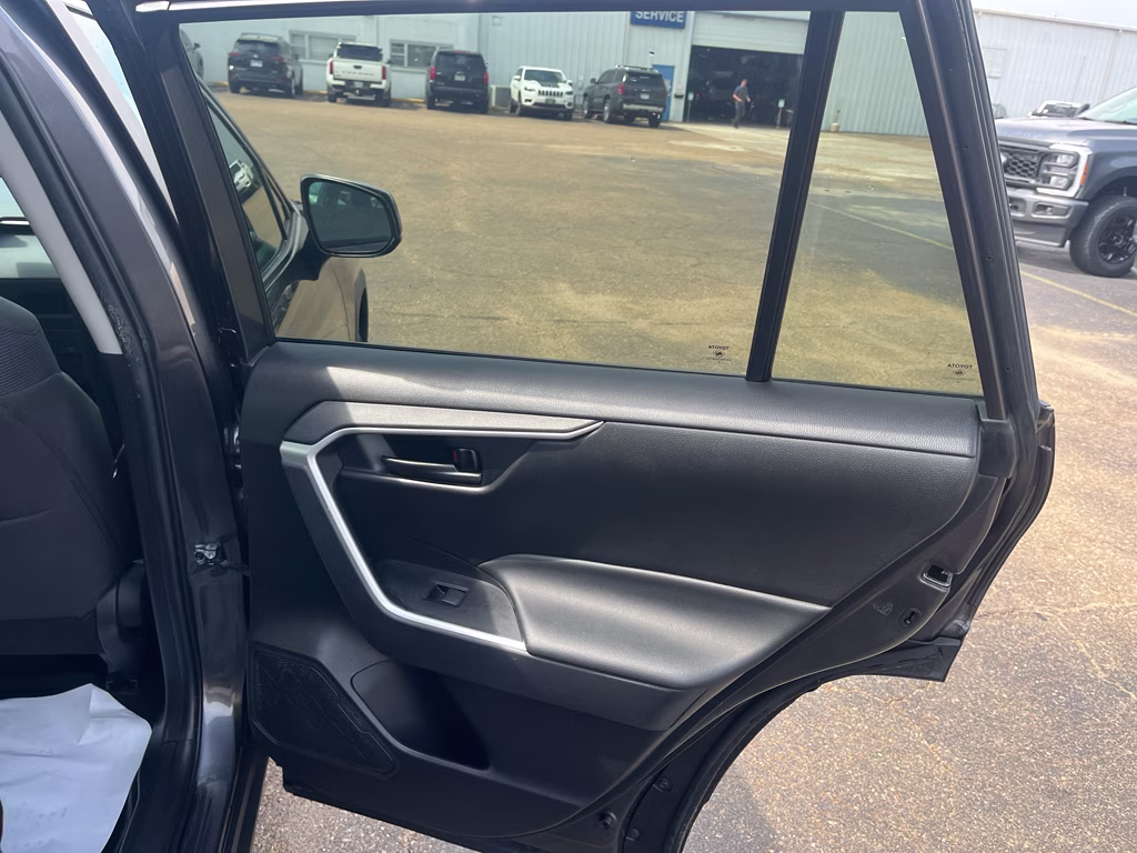 2022 Magnetic Gray Metallic Toyota RAV4 Hybrid LE AWD SUV