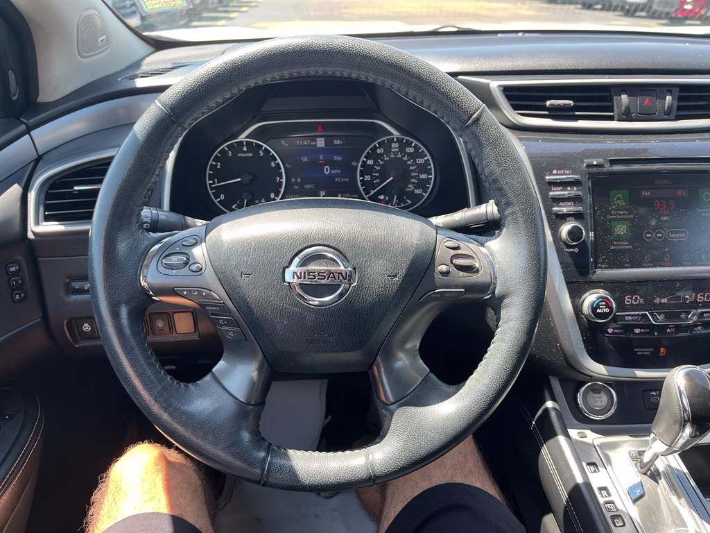 2019 Pearl White Tricoat Nissan Murano SL FWD SUV