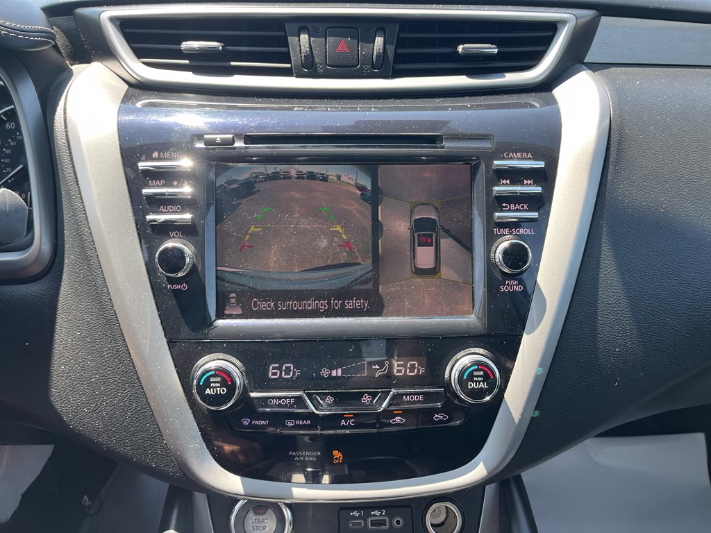 2019 Pearl White Tricoat Nissan Murano SL FWD SUV