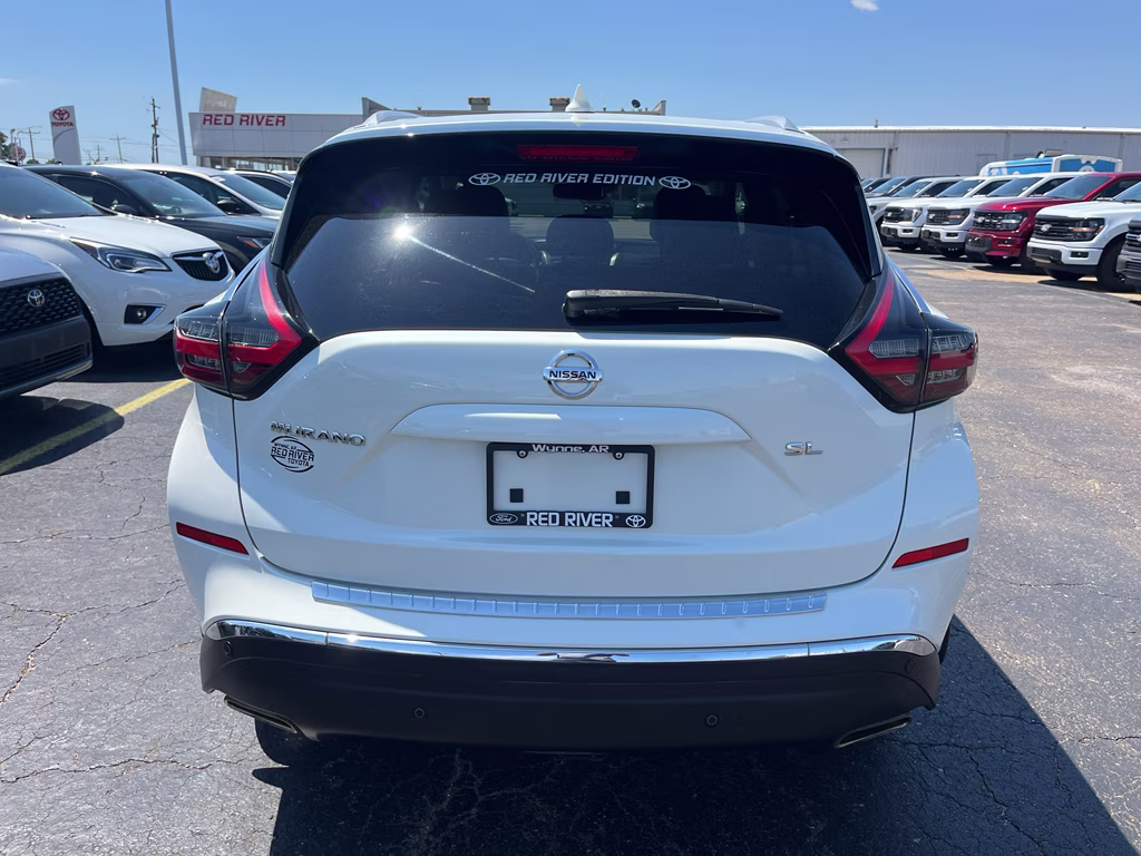 2019 Pearl White Tricoat Nissan Murano SL FWD SUV