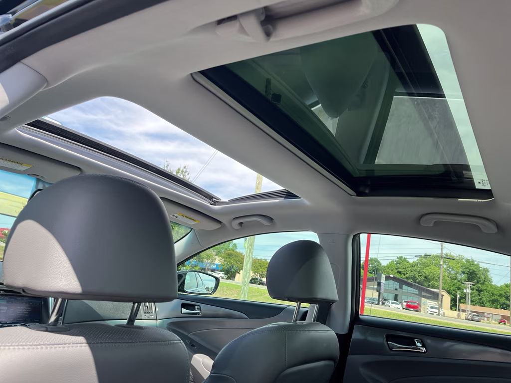 2013 Black Onyx Pearl Mica Hyundai Sonata Hybrid Limited FWD Sedan