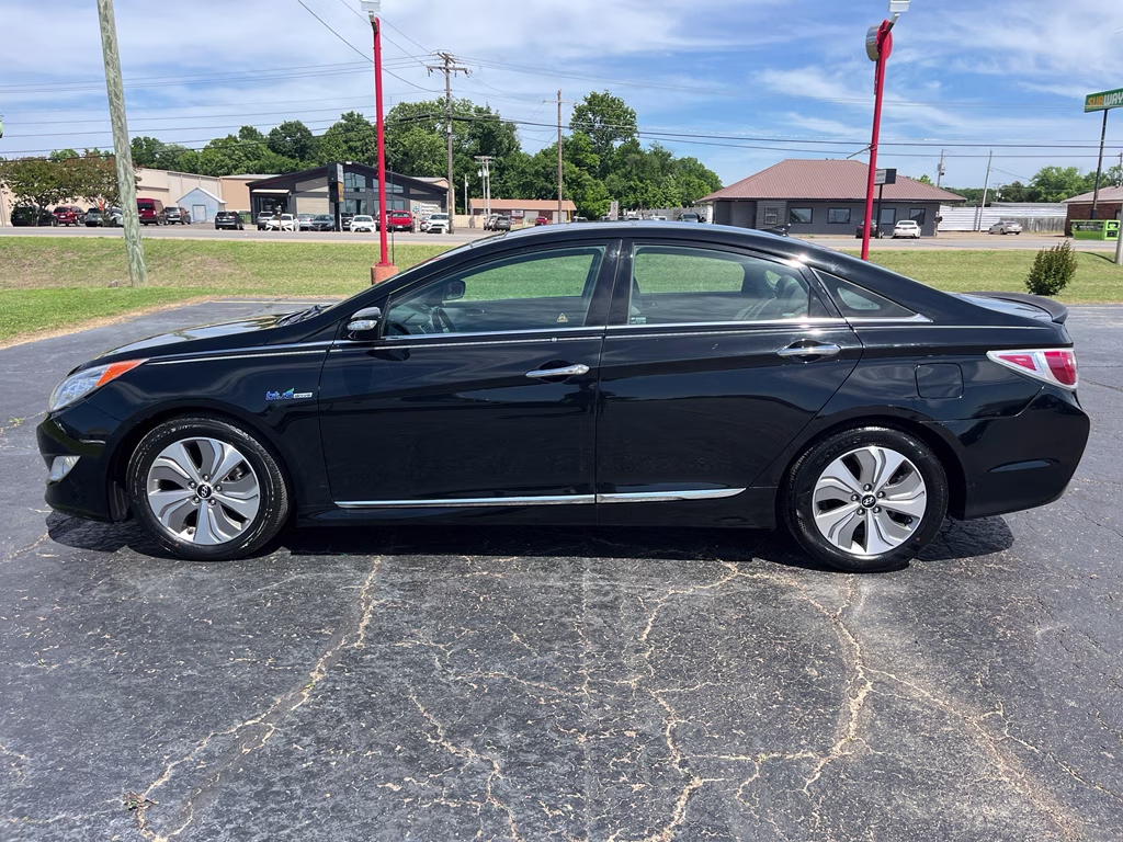 2013 Black Onyx Pearl Mica Hyundai Sonata Hybrid Limited FWD Sedan