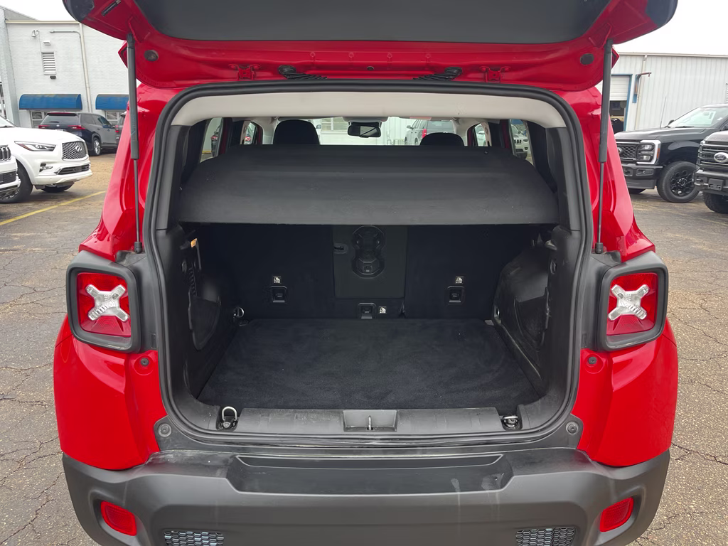 2021 Colorado Red Clearcoat Jeep Renegade Latitude FWD SUV
