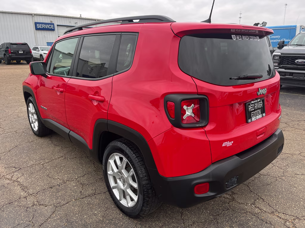 2021 Colorado Red Clearcoat Jeep Renegade Latitude FWD SUV
