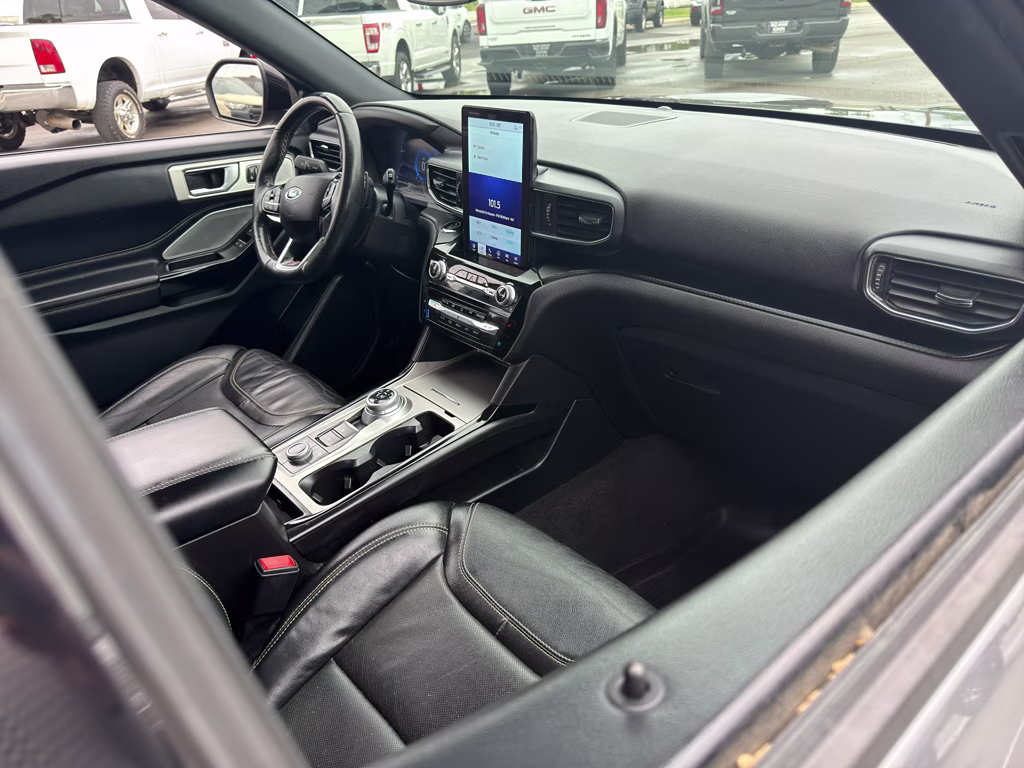 2021 Carbonized Gray Metallic Ford Explorer ST 4X4 SUV