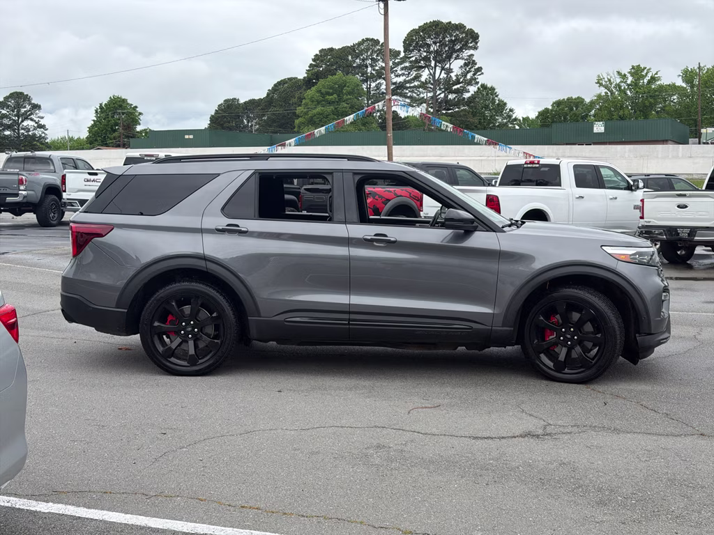 2021 Carbonized Gray Metallic Ford Explorer ST 4X4 SUV