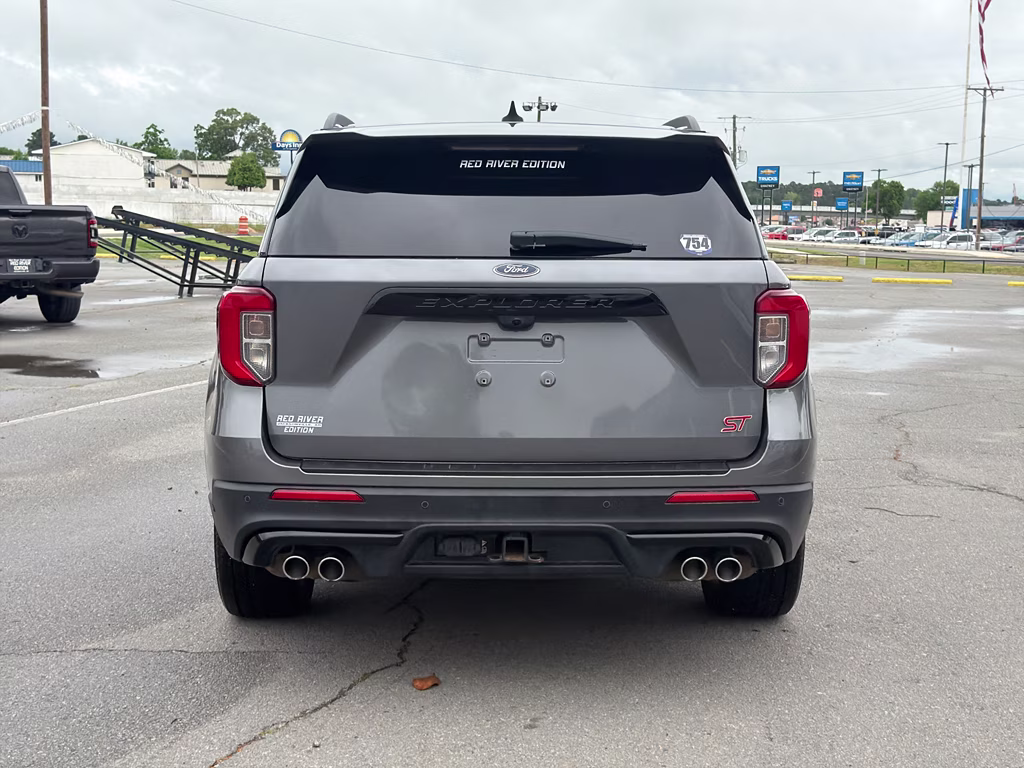 2021 Carbonized Gray Metallic Ford Explorer ST 4X4 SUV
