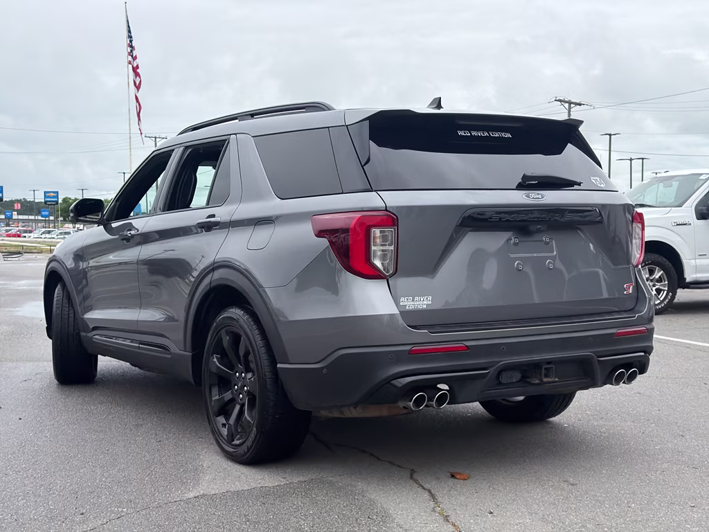 2021 Carbonized Gray Metallic Ford Explorer ST 4X4 SUV