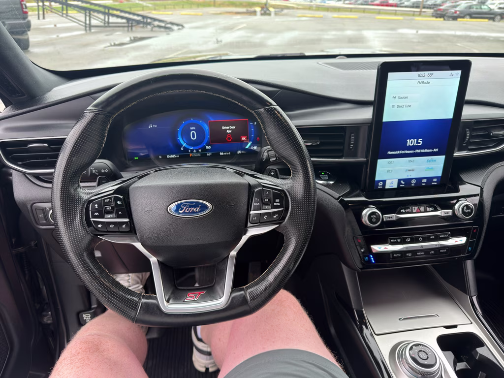 2021 Carbonized Gray Metallic Ford Explorer ST 4X4 SUV
