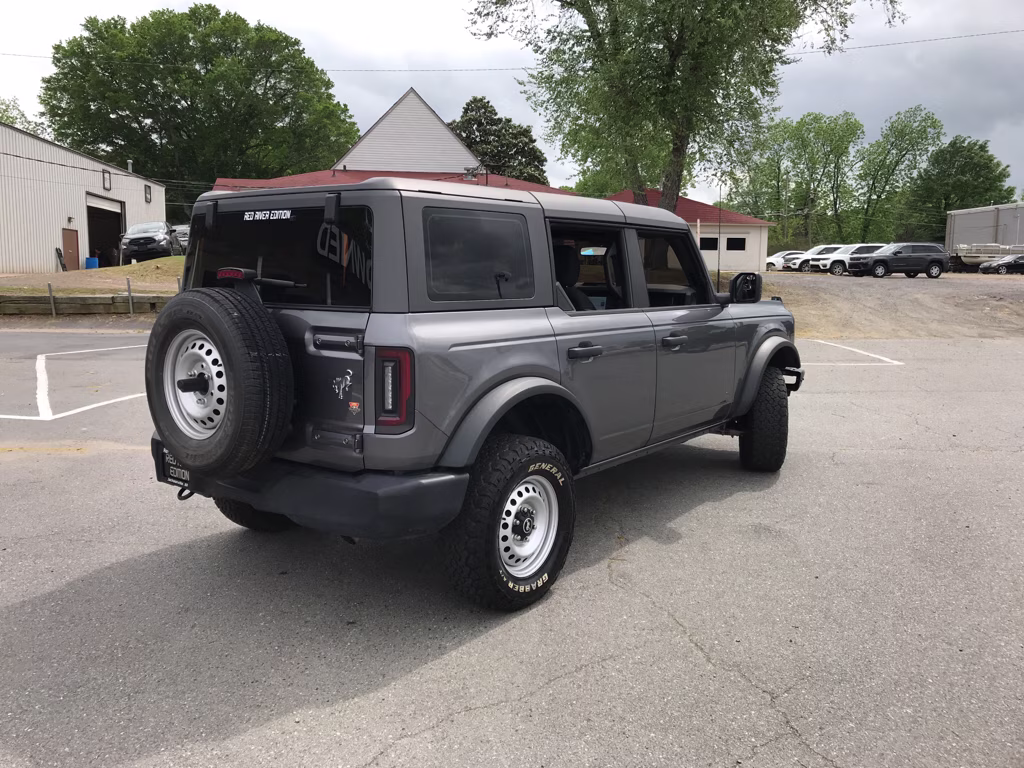 2022 Carbonized Gray Metallic Ford Bronco 4X4 SUV