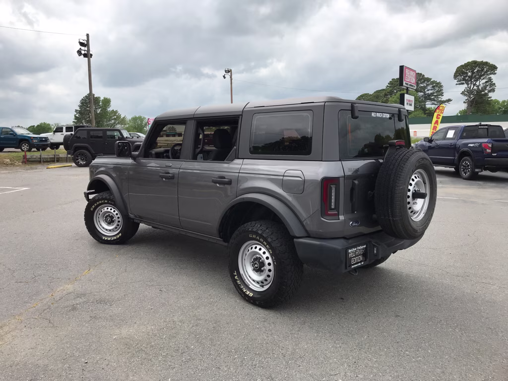 2022 Carbonized Gray Metallic Ford Bronco 4X4 SUV