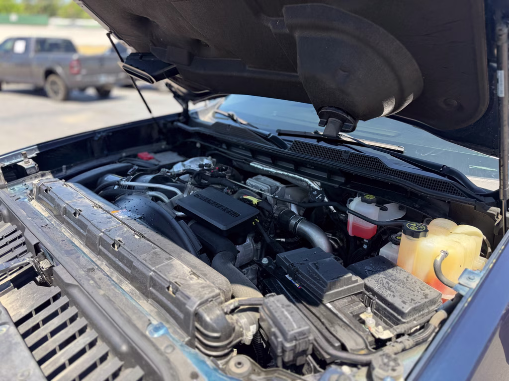 2021 Northsky Blue Metallic Chevrolet Silverado LT 4X4 Truck