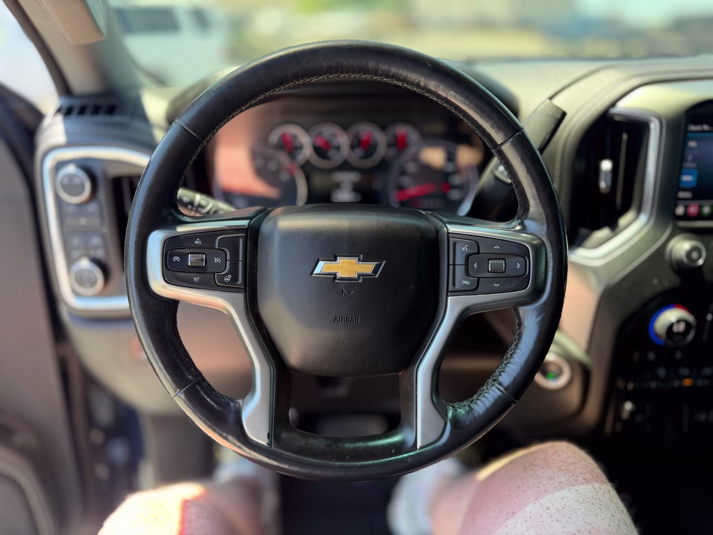 2021 Northsky Blue Metallic Chevrolet Silverado LT 4X4 Truck
