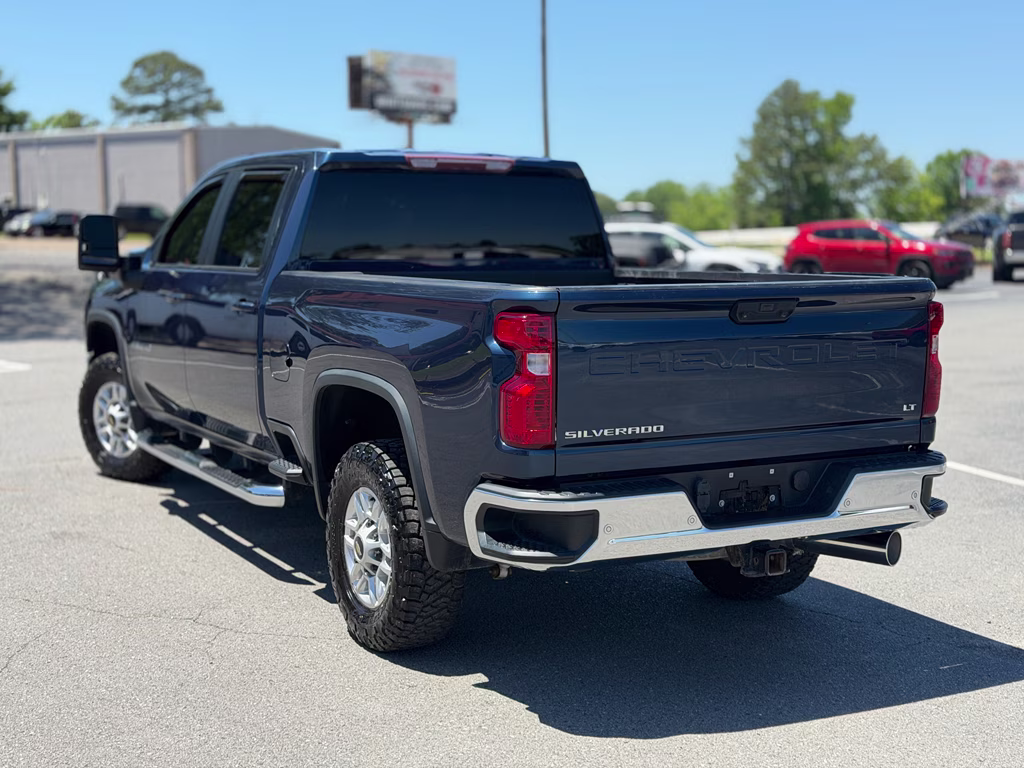 2021 Northsky Blue Metallic Chevrolet Silverado LT 4X4 Truck