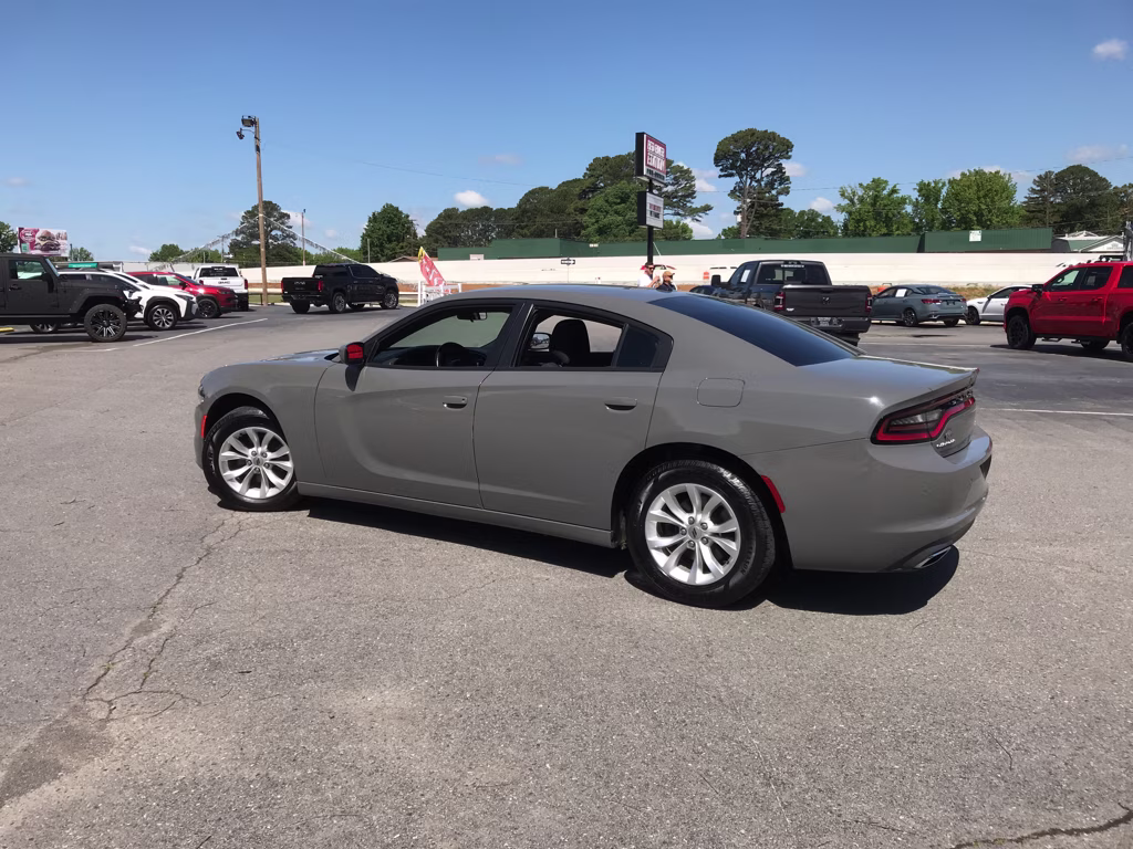 2018 Destroyer Gray Clearcoat Dodge Charger SXT RWD Sedan