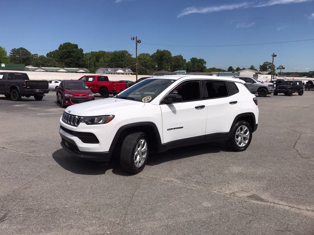 2024 Bright White Clearcoat Jeep Compass Sport 4X4 SUV