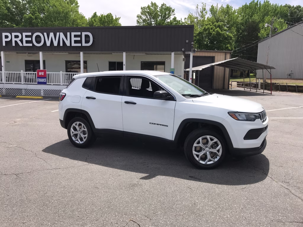 2024 Bright White Clearcoat Jeep Compass Sport 4X4 SUV