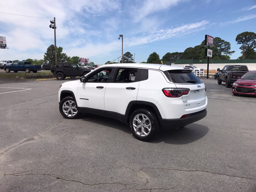 2024 Bright White Clearcoat Jeep Compass Sport 4X4 SUV