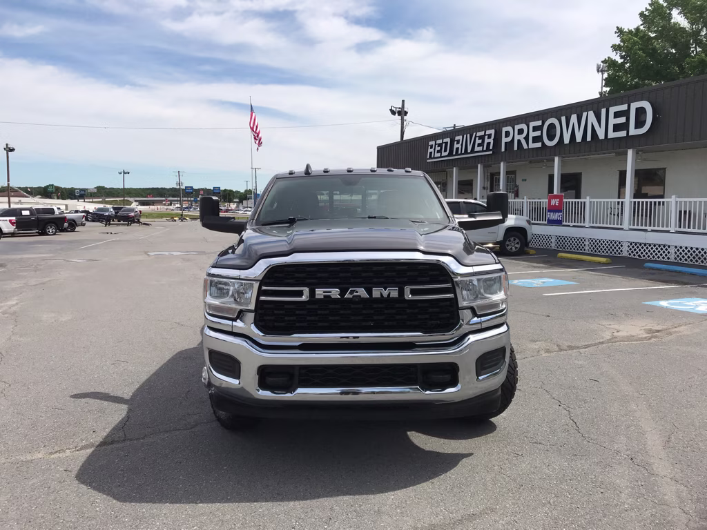 2022 Granite Crystal Metallic Clearcoat Ram 3500 Tradesman 4X4 Truck