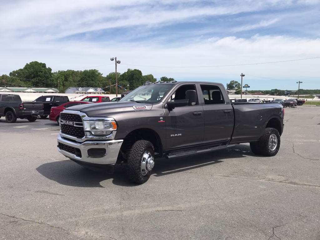 2022 Granite Crystal Metallic Clearcoat Ram 3500 Tradesman 4X4 Truck