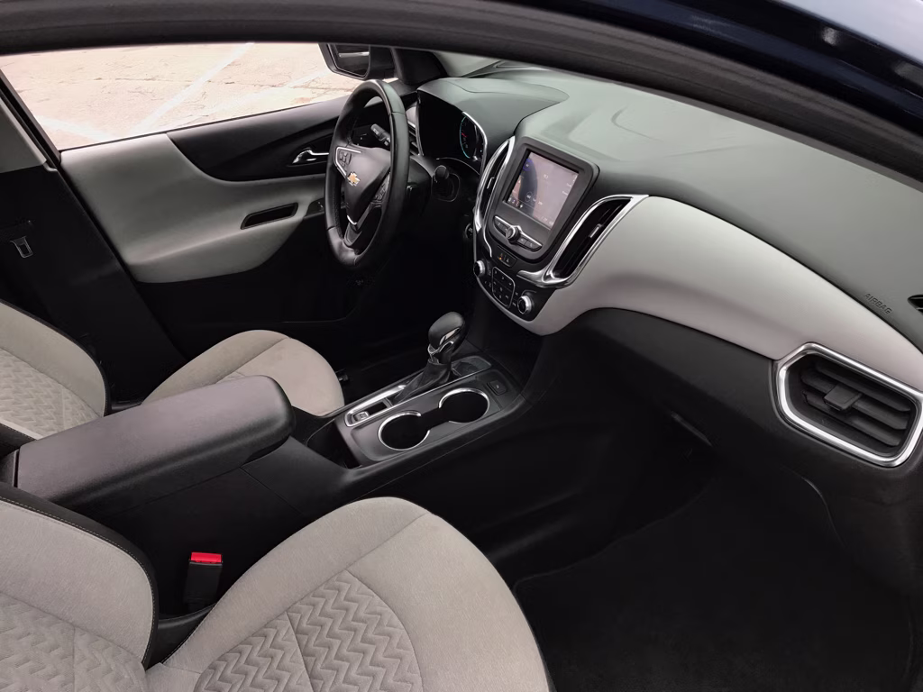 2024 Lakeshore Blue Metallic Chevrolet Equinox LT FWD SUV
