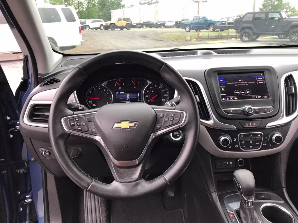 2024 Lakeshore Blue Metallic Chevrolet Equinox LT FWD SUV