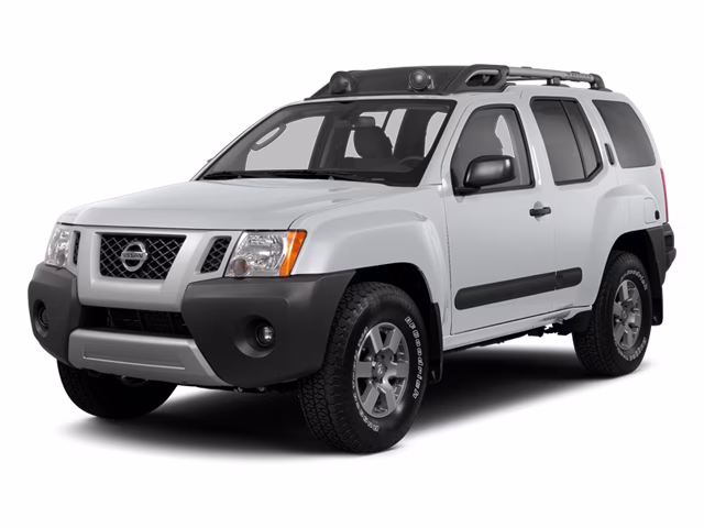 2013 Glacier White Nissan Xterra X RWD SUV