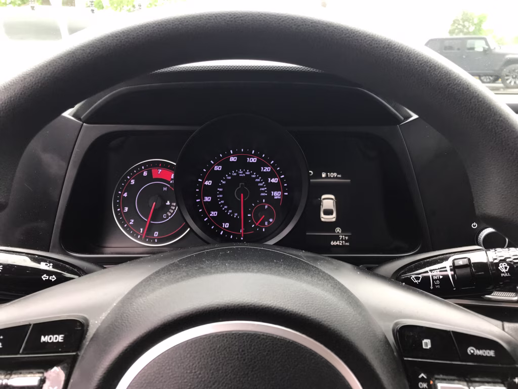 2022 Intense Blue Hyundai Elantra SE FWD Sedan