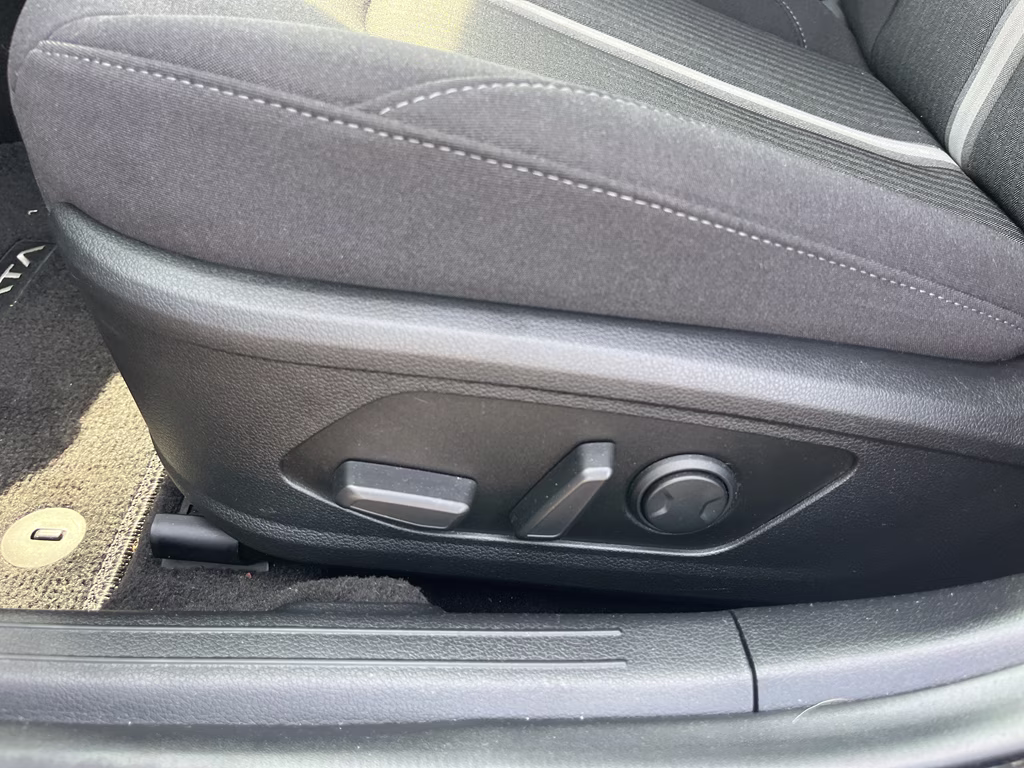 2025 Serenity White Hyundai Sonata SEL Convenience FWD Sedan