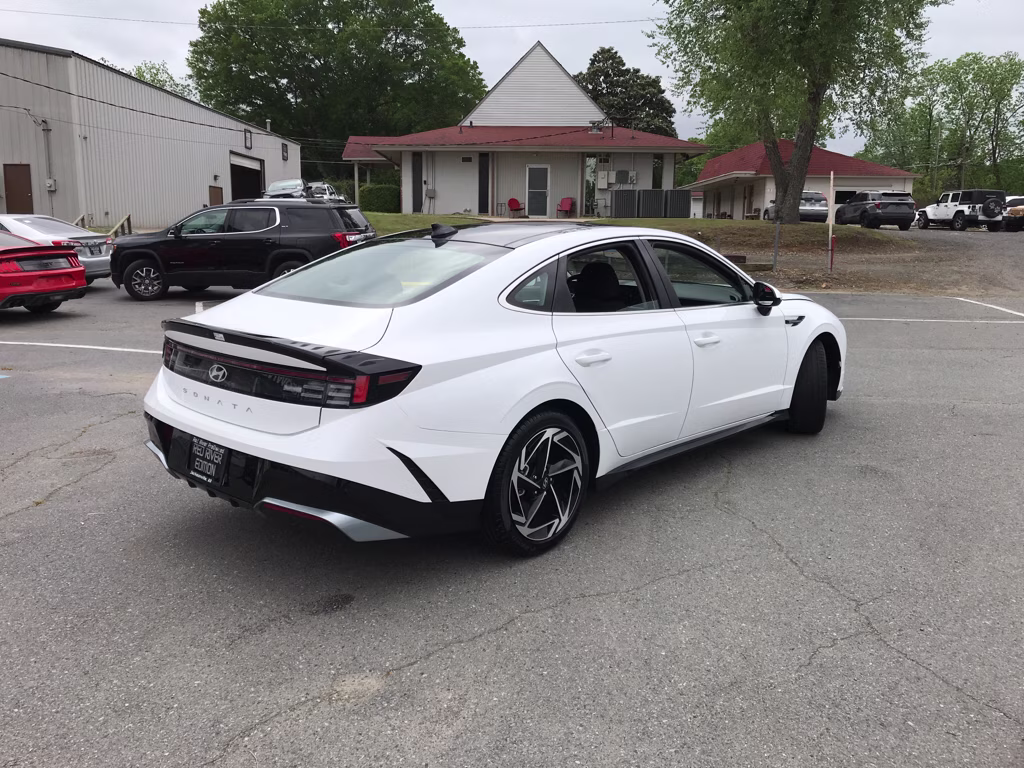 2025 Serenity White Hyundai Sonata SEL Convenience FWD Sedan