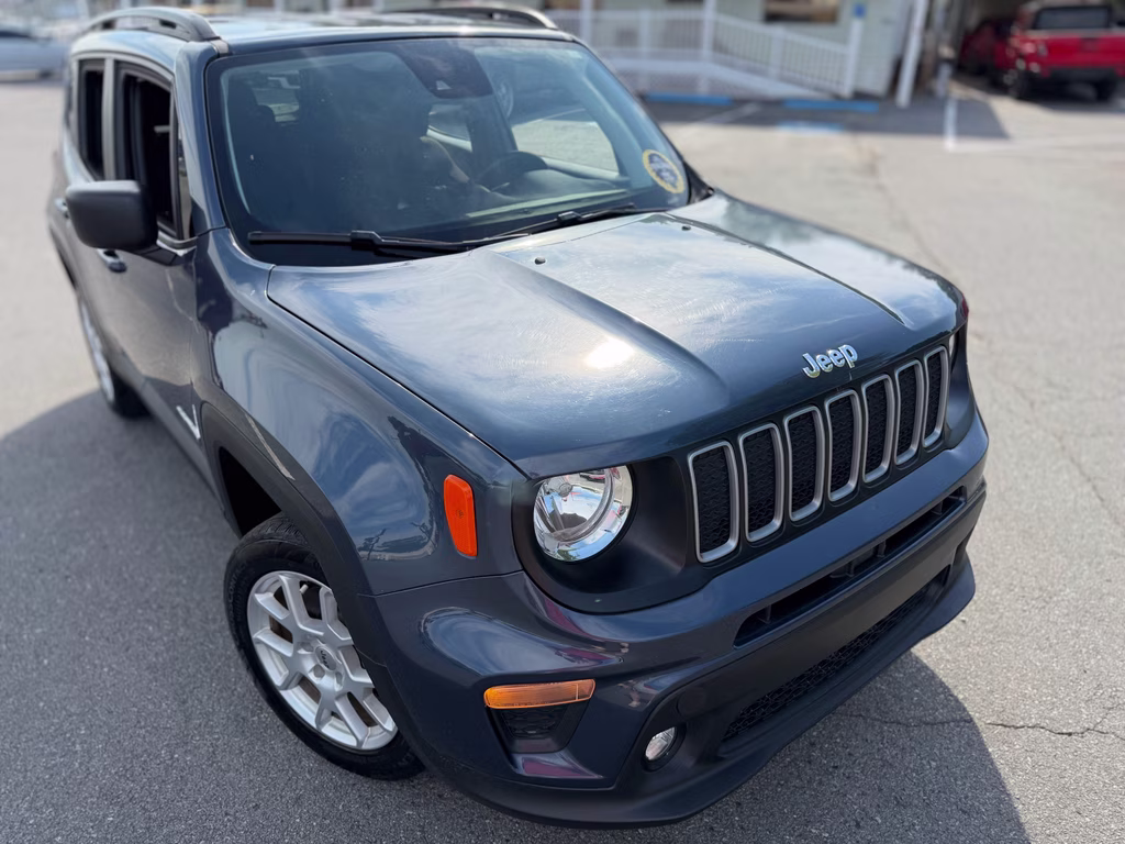 2022 Slate Blue Pearlcoat Jeep Renegade Latitude 4X4 SUV